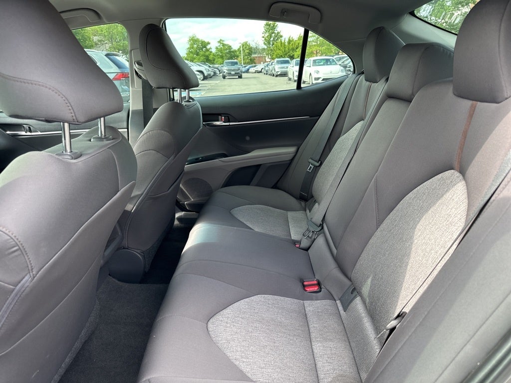 2019 Toyota Camry Hybrid XLE
